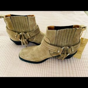 Brand New Diesel Leather and Suede Western Booties